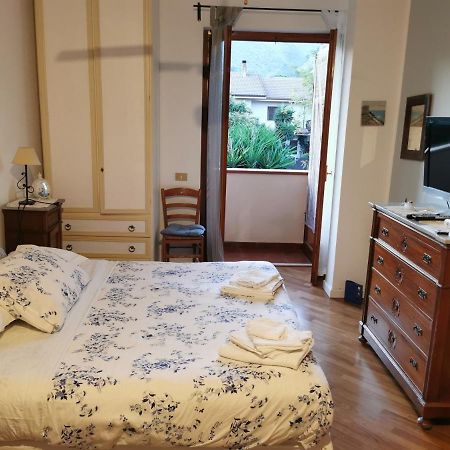Villa Iris - Mondello Palermo Eksteriør bilde
