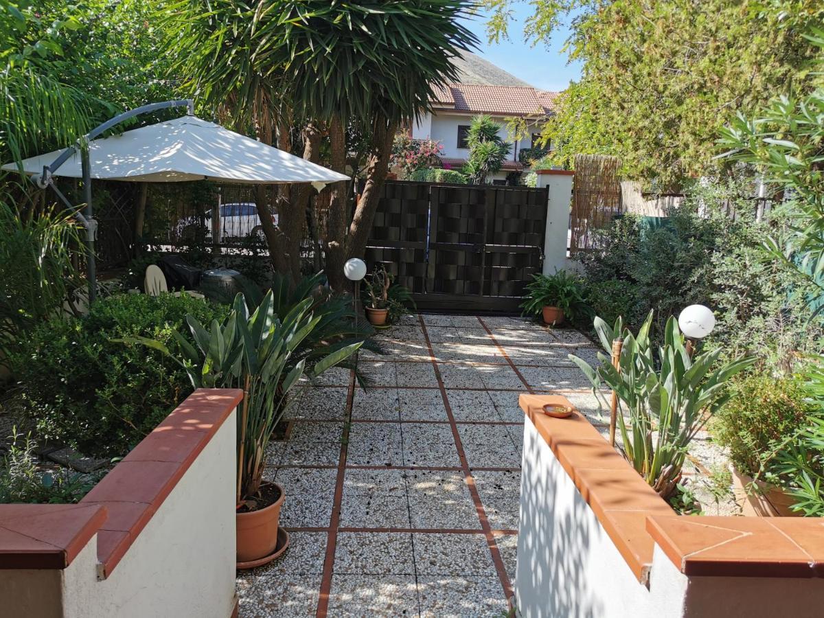 Villa Iris - Mondello Palermo Eksteriør bilde