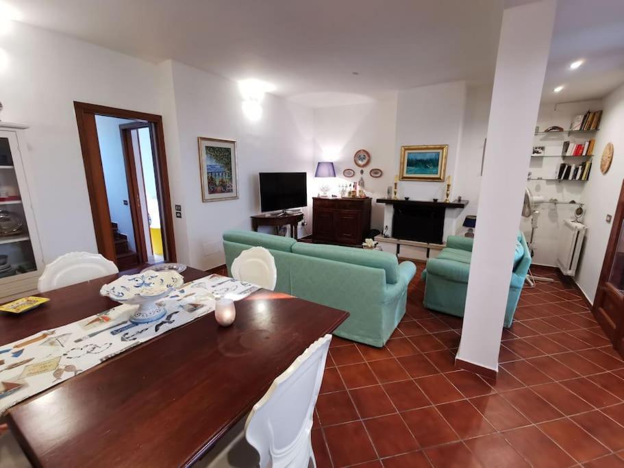 Villa Iris - Mondello Palermo Eksteriør bilde